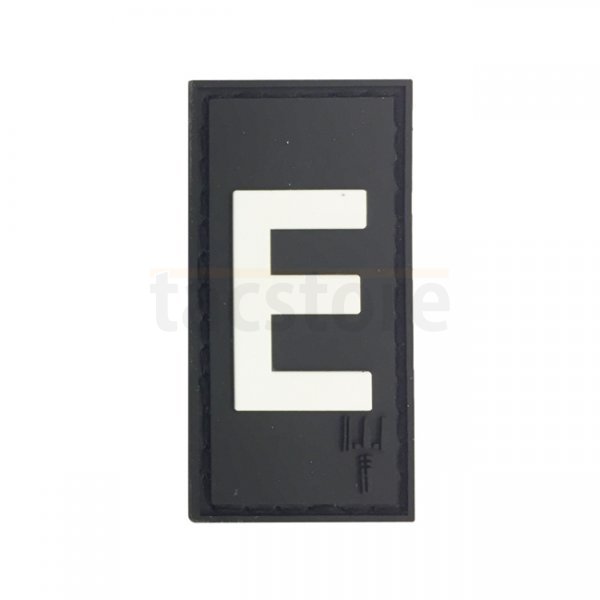 Pitchfork Letter E Patch - Black